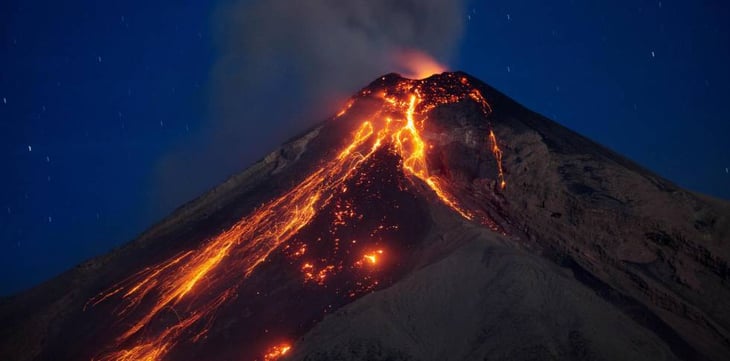 Guatemala reporta hasta 15 erupciones por hora en el volcán de Fuego