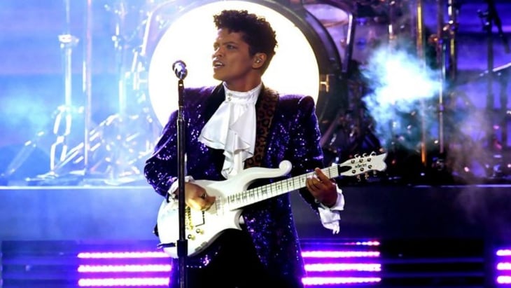 Reaparece Bruno Mars; lanzará nuevo álbum este 2021