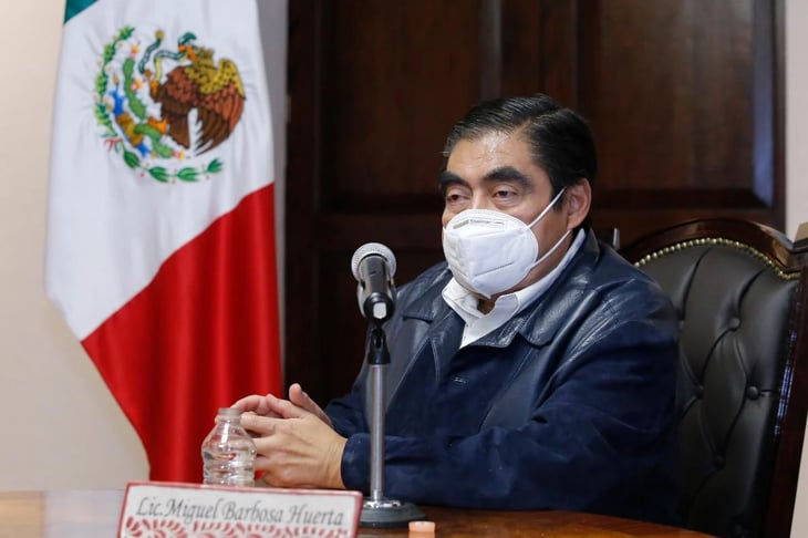 Puebla pone a disposición 700 unidades médicas para vacunación