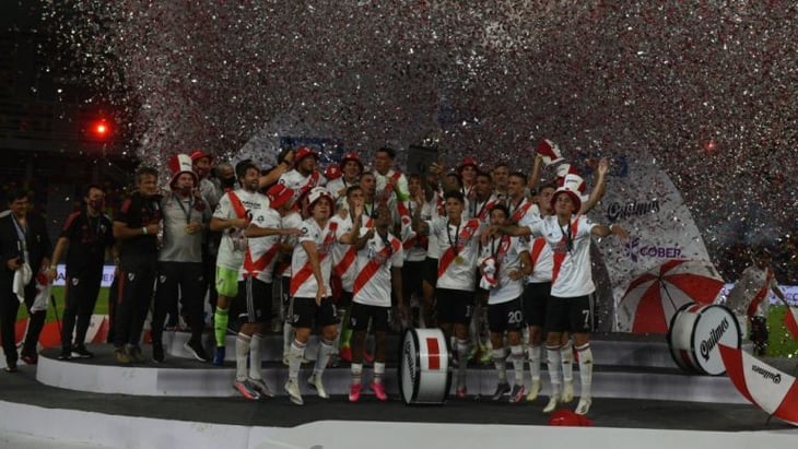 River Plate campeón en Supercopa