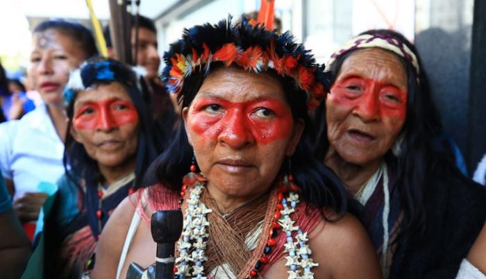 Indígenas ecuatorianas exigen respeto a sus territorios y la Amazonía