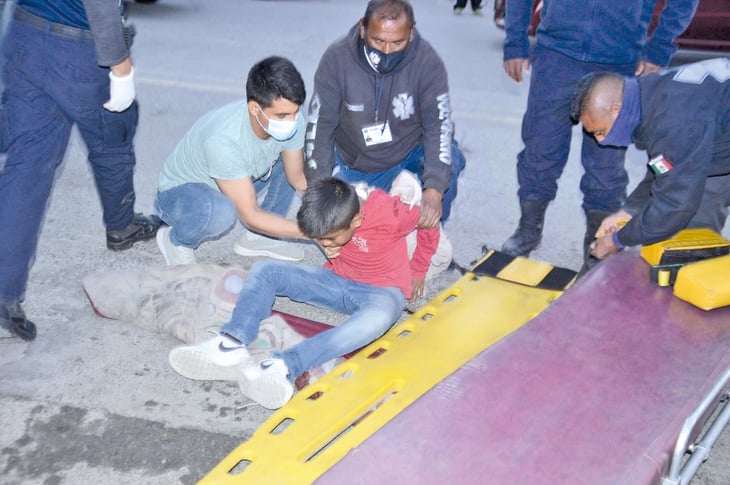Investigan a policías que ayudaron a responsable de niño atropellado en Monclova