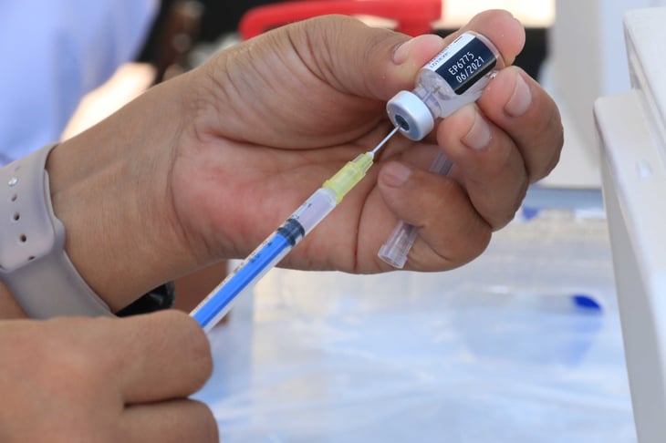 Detectan en Coahuila y otros estados vacunas COVID 'echadas a perder'
