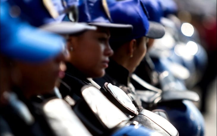 'En Neza, 4 de 10 mujeres policías víctimas de violencia de género'