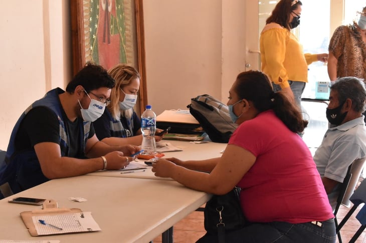 Registran a mil adultos mayores que no recibieron vacuna contra COVID-19 en Monclova