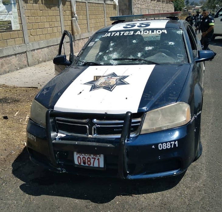 Asesinan a balazos a ocho policías en Coatepec Harinas