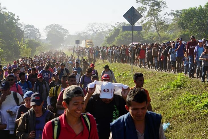 Unos 300 migrantes centroamericanos se amotinan en el sureste de México