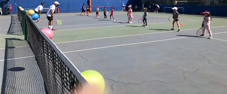 Nace la Academia de Tenis Wixarika en Monclova