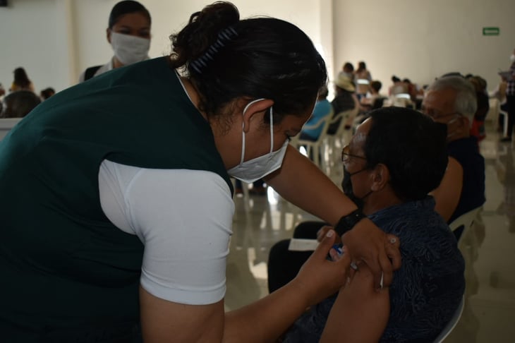 Acusa el PAN a la federación de manejar vacuna con fin electoral en Monclova