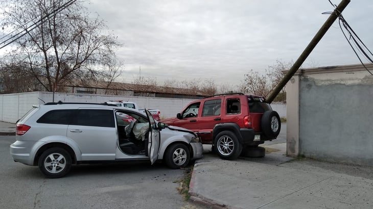 Fuerte accidente en el Juárez de Monclova