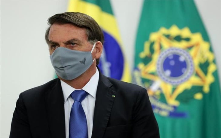 Bolsonaro afirma que será el último brasileño en vacunarse contra la covid-19