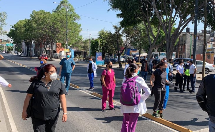 Médicos privados continúan bloqueo en Tlalpan