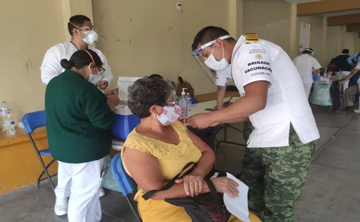 En Oaxaca, ancianos zapotecos ganan amparo para ser vacunados