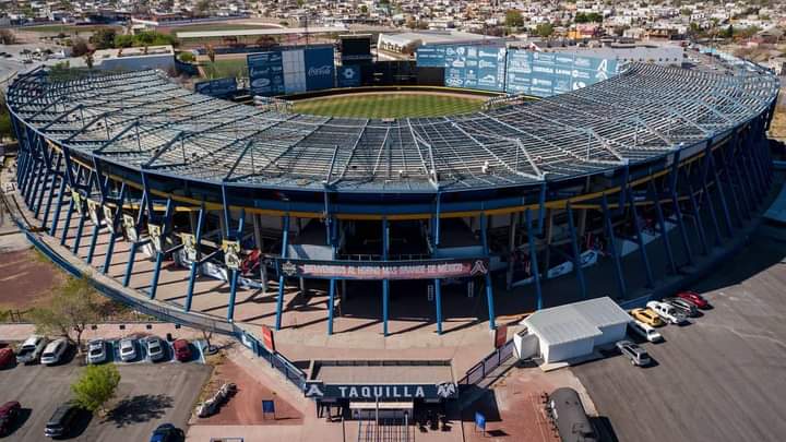 Autorizan entrada del 40% de aficionados en estadio de Acereros en Monclova