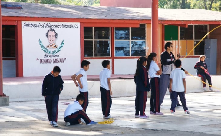 ¿Regreso a clases presenciales con semáforo verde en Oaxaca?