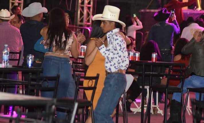 Buscan reanudar bailes populares en 'San Buena’