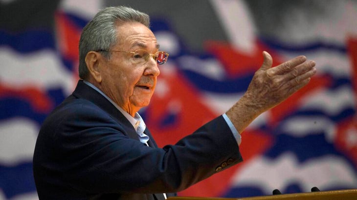 Retirada de Raúl Castro es un mero 'traspaso burocrático'