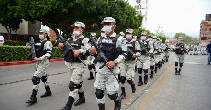 AMLO: 'Ahorro por contratos en penales significan 400 cuarteles para Guardia Nacional'