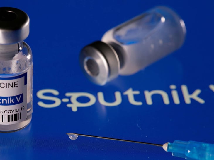 Canciller de Honduras busca en Rusia acelerar la entrega de vacunas Sputnik V