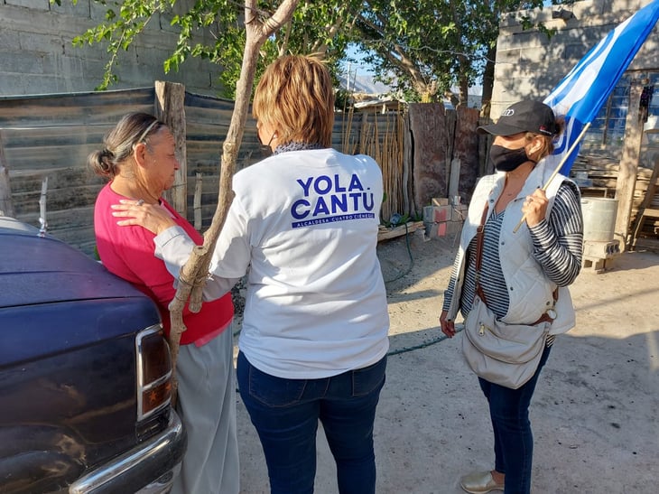 Promete Yolanda Cantú, agua y drenaje en Cuatro Ciénegas
