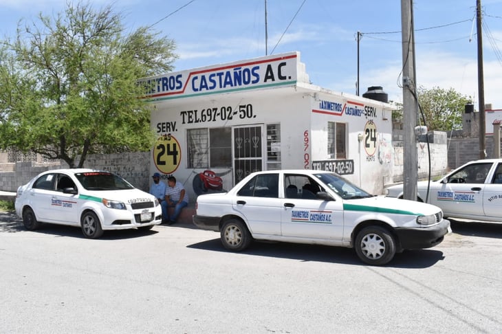 Ignoran autoridades del transporte a taxistas de Castaños 