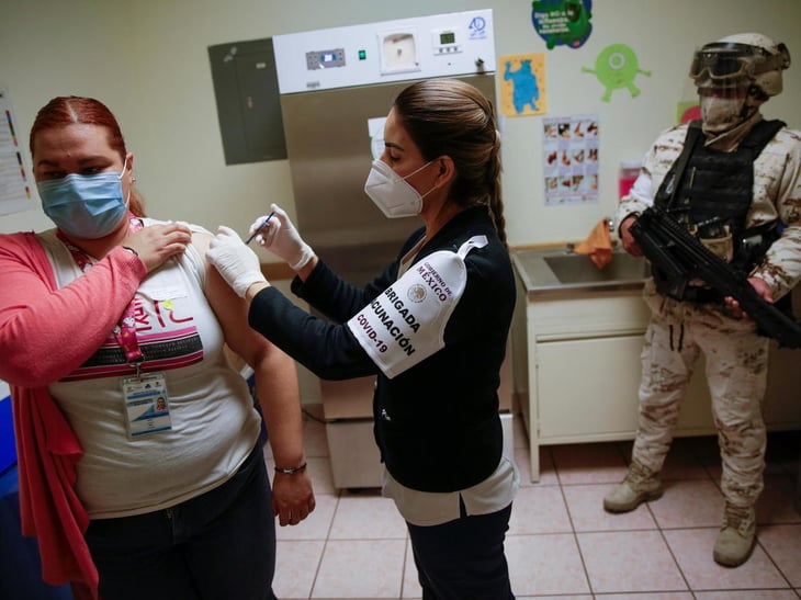 AMLO: 'A mediados de año, 50 millones de mexicanos estarán vacunados'