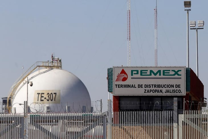 Estiman que Pemex no representa riesgo en  finanzas públicas en 2021
