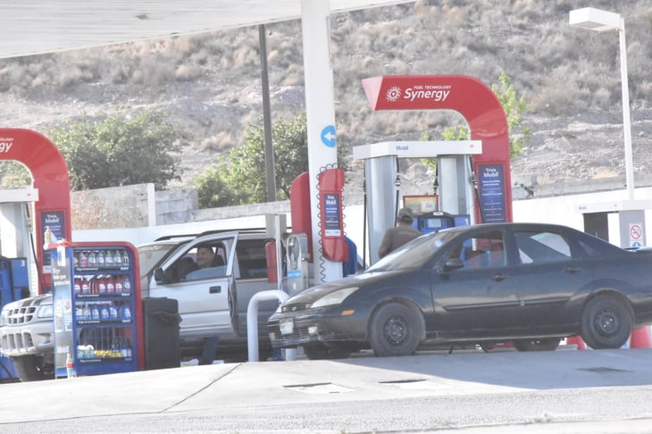 Estiman empresarios que el costo de la gasolina llegue a los 25 pesos en Monclova