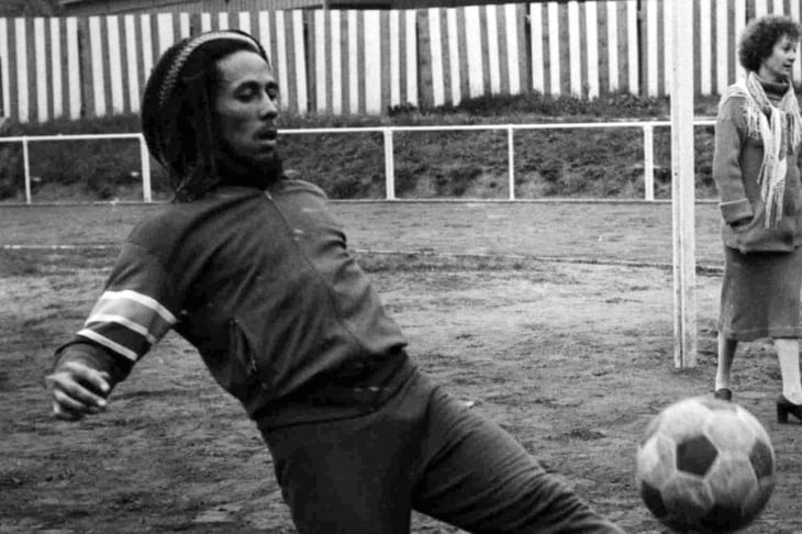 Bob Marley encontró en el futbol su paraíso y su infierno