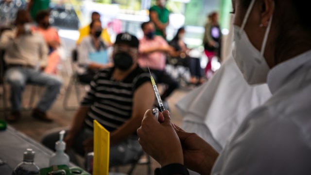 COVID-19: 219 mil 590 las defunciones por coronavirus en México