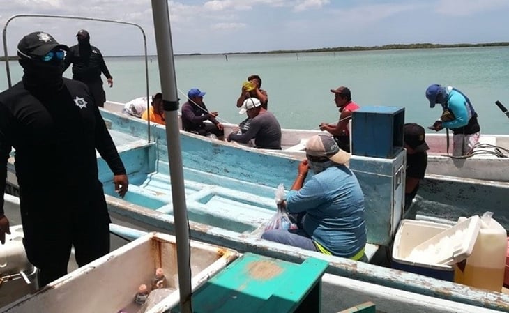 Detienen a 7 pescadores por capturar especies en veda en Yucatán