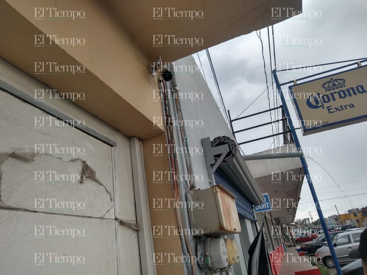 Ladrones se llevan jugoso botín de tienda de celulares en Monclova