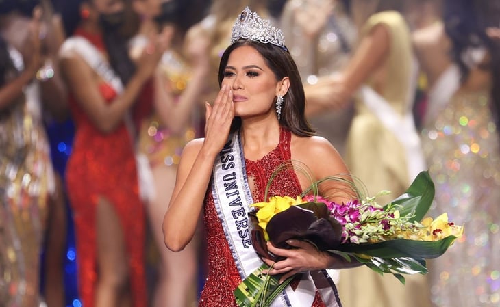 Marcelo Ebrard: Felicita a Andrea Meza tras su victoria en Miss Universo 2021