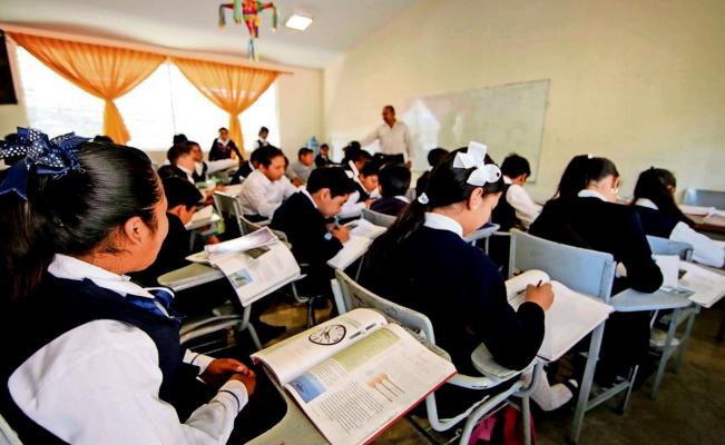 Se preparan escuelas privadas para retorno a las aulas en SLP