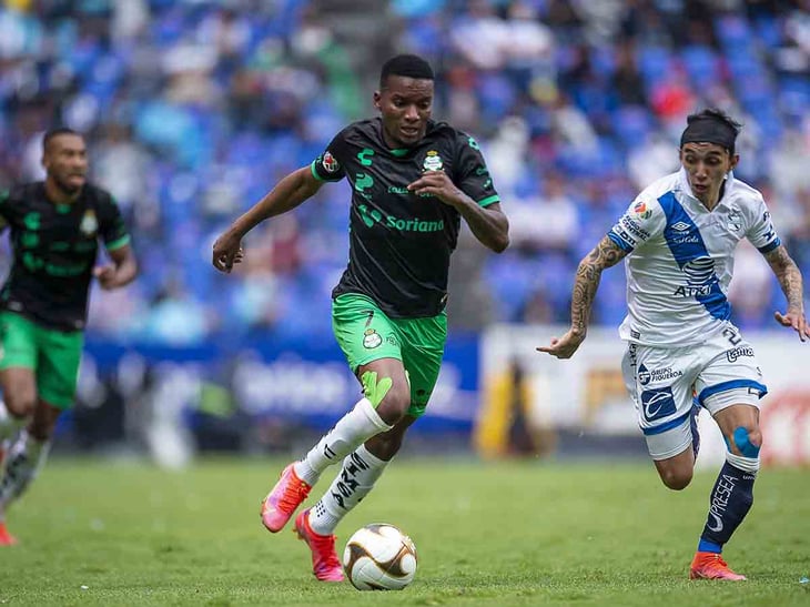 Santos firma ante Puebla su pase