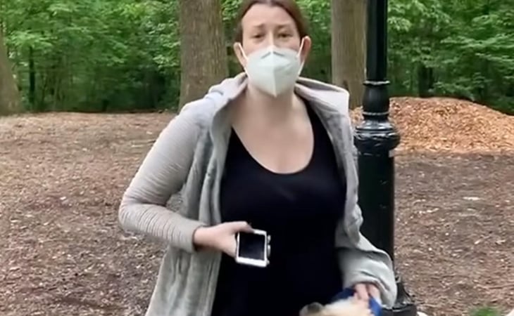 La mujer de la denuncia racista viral en Central Park demanda a exempleadores