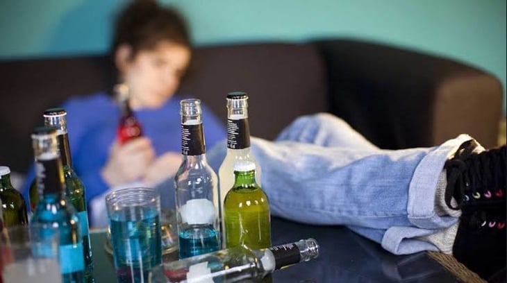 Consumo de alcohol en menores se deriva de diversos factores en Frontera 