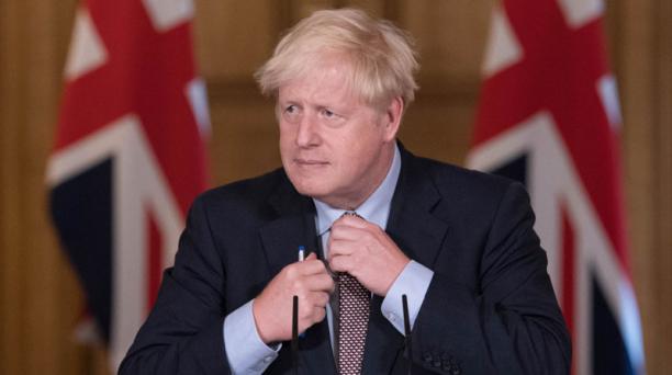 La UE expresa preocupación a Johnson por la aplicación del Brexit