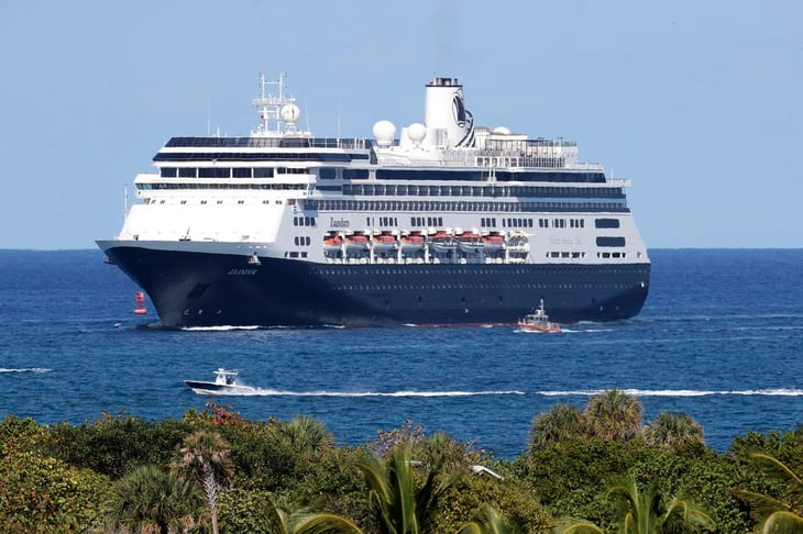 Dos pasajeros de un crucero en el Caribe dan positivo a la COVID-19