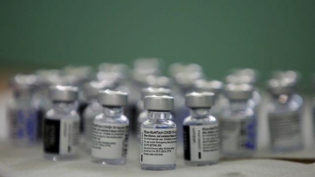 Vacunación a niños y niñas mayores de 12 años: Comité de Cofepris recomienda uso de Pfizer