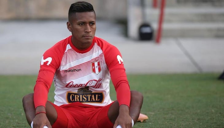 Perú se entrenó con su equipo completo con la llegada de Wilder Cartagena