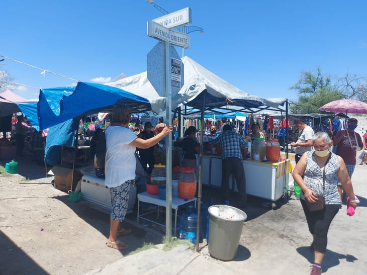 ‘Pulgas’ sin clientes por el calcinante sol en Monclova