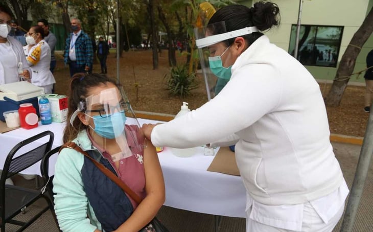 TEPJF multa a Morena por apropiarse de campaña de vacunación contra Covid-19