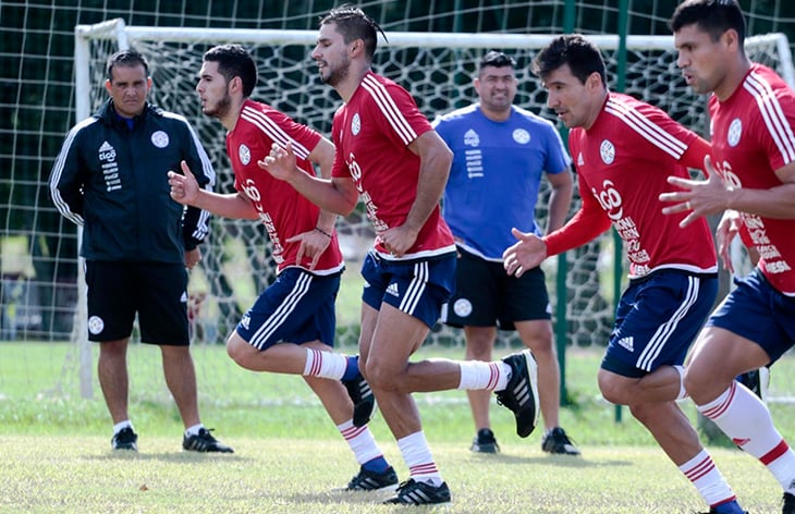 Paraguay ajusta últimas puntadas en Asunción antes de enfrentar a Argentina