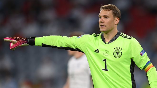UEFA sancionaría a Neuer y a la selección de Alemania