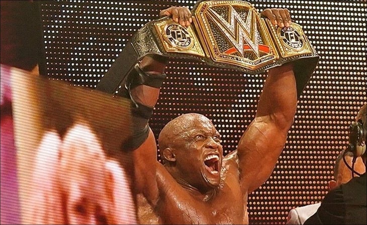 Bobby Lashley derrota a Drew McIntyre y retiene el título de WWE