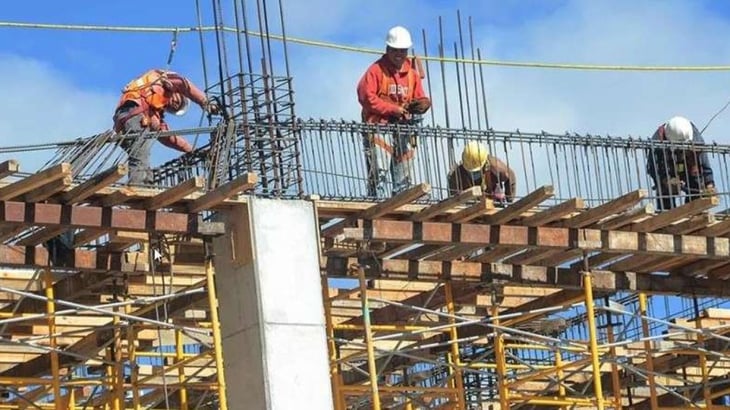 Inegi: Cae 1.8% producción de constructoras en abril de 2021