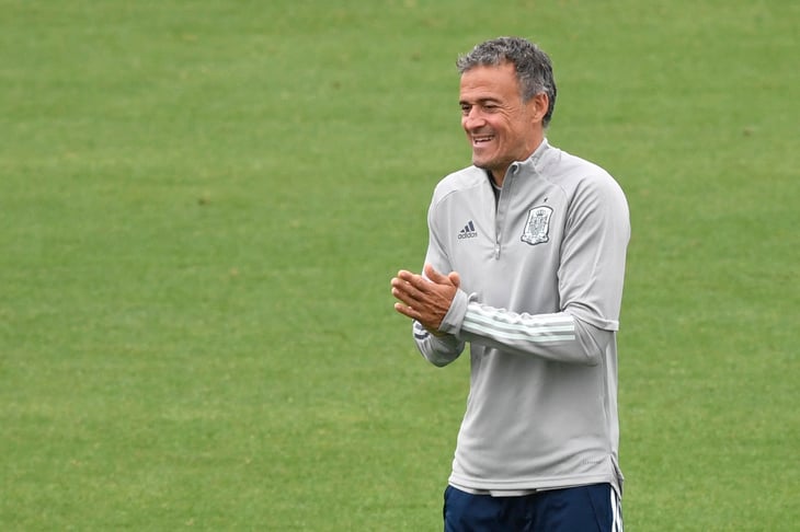 Luis Enrique: '¿Dimitir? Estoy pensando en renovar'