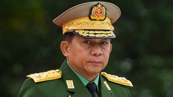 El líder de la junta de Birmania agradece apoyo militar de Rusia