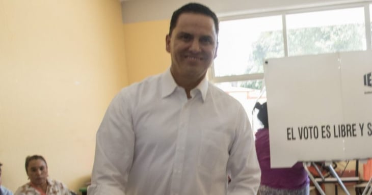 Vinculan a proceso a exgobernador Sandoval por delitos electorales